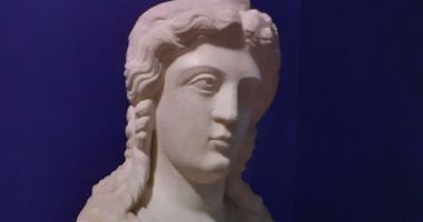 Stire din Cultură-Educație : Artefacte reprezentate 3D la Muzeul de Istorie Constanța