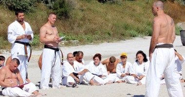 Stire din Sport : Secretele artelor kyokushin, dezvăluite la Constanța