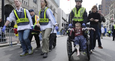 IMAGINI ȘOCANTE! Atacuri TERORISTE în Boston: Morți, răniți și oameni cu membre amputate! - 2