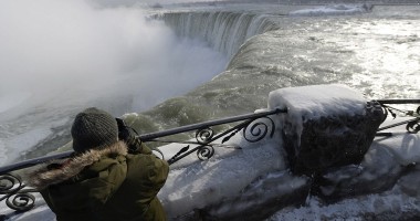Imagini UNICE! Cascada Niagara a înghețat din cauza gerului polar care a lovit SUA - VIDEO - 8