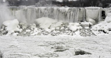 Imagini UNICE! Cascada Niagara a înghețat din cauza gerului polar care a lovit SUA - VIDEO - 9
