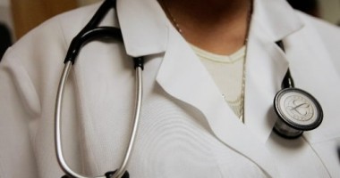 Stire din Sănătate : Cei care agresează personalul medical riscă sancțiuni penale dure