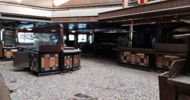 Galerie FOTO. Mormântul scufundat. Imagini din interiorul epavei Costa Concordia - 7