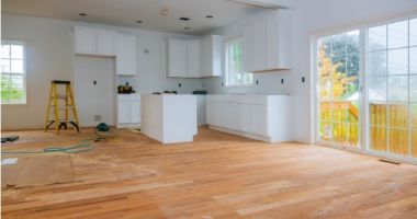 Construiți sau remodelați un apartament? Cât costă materialele de construcție?