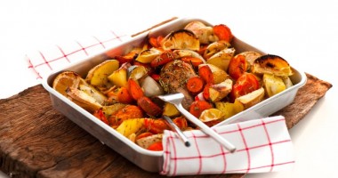 Stire din Diverse : Așa rumenești legumele la cuptor