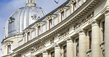 Stire din Cultură-Educație : Universități din România intră în topul celor mai bune din lume