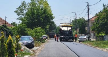 Stire din Politică-Administrație : Primăria Mihail Kogălniceanu este în grafic cu asfaltarea străzilor