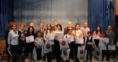 Stire din Cultură-Educație : Cine  și-a adjudecat premiul de poezie "Așik Veysel"