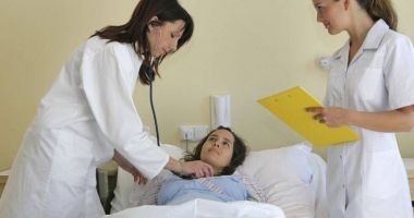 Asistentele medicale luptă pentru drepturile lor