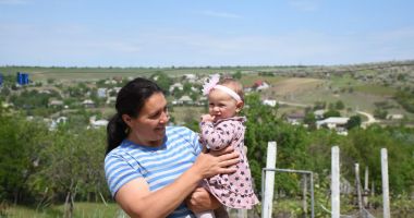 Stire din Social : Nu avem asistenţi sociali în comunităţile locale. Ce se poate face