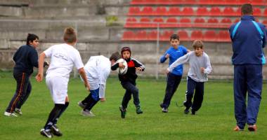Peste 200 de copii au participat la ediția a II-a a Cupei AR XV la mini-rugby - 4