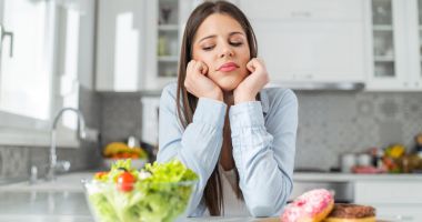 Stire din Sănătate : Vreți să scăpați de astenie? Schimbați-vă alimentația!