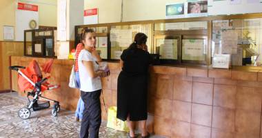 Stire din Social : Aștepți colet din Germania? S-ar putea să întârzie!