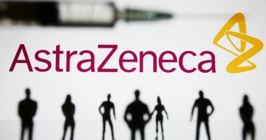 Stire din Eveniment : Programările pentru vaccinul AstraZeneca vor începe săptămâna viitoare