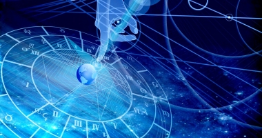 Stire din Social : PREVIZIUNI 2018. URMEAZĂ UN AN AL SCHIMBĂRILOR. IATĂ CARE SUNT CELE MAI AFECTATE ZODII