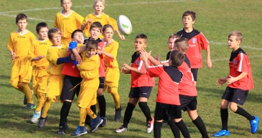 Stire din Sport : AS Victoria Cumpăna, cu două echipe în Circuitul Național de mini-rugby