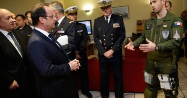 Stire din Actualitate : Alertă în Franța! "Riscăm noi atentate", avertizează Francois Hollande