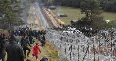 Stire din Actualitate : UE a anunțat noile sancțiuni împotriva Belarusului. Criza migranților se agravează la granția cu Polonia