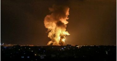 Stire din Actualitate : Israel, atacuri aeriene în centrul Fâșiei Gaza, după ce o rachetă a lovit o casă din sudul țării