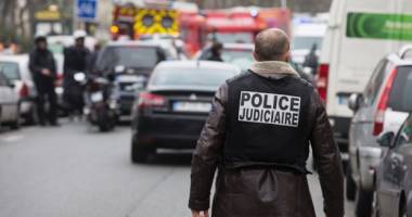 Stire din Actualitate : Bărbat împușcat mortal! Ce au găsit anchetatorii asupra sa