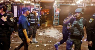 Stire din Actualitate : Atacatorul din Tel Aviv a fost omorât. Palestinianul a împuşcat doi oameni într-un bar