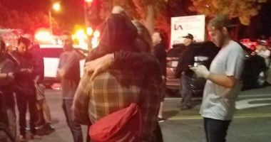 Stire din Actualitate : Atac armat în SUA. Sunt cel puțin 12 morți, iar martorii descriu scene de teroare
