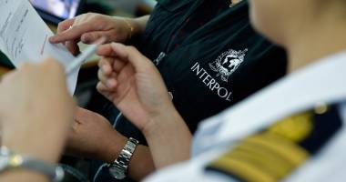 Stire din Eveniment : Atacul terorist din Franța, condamnat cu fermitate de INTERPOL