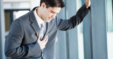 Stire din Sănătate : Cum recunoşti un atac de panică. Sfaturi de la specialist