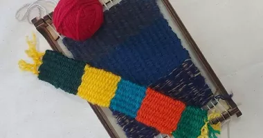 Stire din Cultură-Educație : Copiii învață tainele țesutului la Muzeul de Artă Populară Constanța