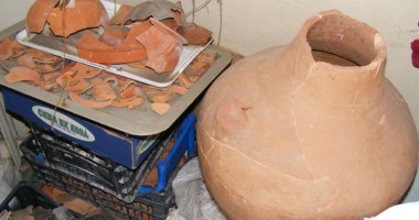 Din "comorile" Dobrogei: ulcioare de vin,  oale de grâne sau biberoane din Roma antică - 4