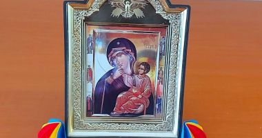 Stire din Social : Ateliere creative pentru oamenii fără adăpost, la Centrul „Sf. Filofteia”