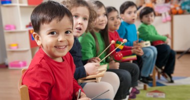 Stire din Sănătate : Ateliere  de învățare  prin jocuri și exerciții practice pentru copiii  din Constanța