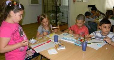 Aventurile care-i poartă pe cei mici în legendele satului românesc - 2