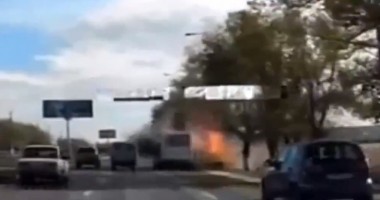 Stire din Actualitate : O femeie kamikaze detonează explozibili într-un autobuz / VIDEO