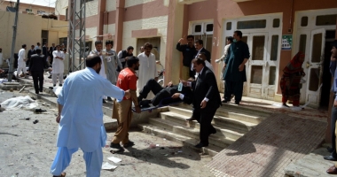 Stire din Actualitate : Atentat sinucigaș soldat cu moartea a șase polițiști din Pakistan