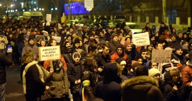 Atentatul penalilor împotriva economiei naționale - 3