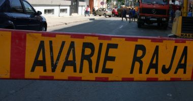 Atenţie, şoferi! Trafic blocat pe strada Ştefan cel Mare
