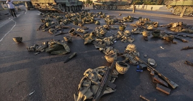 ATENȚIE, IMAGINI ȘOCANTE. Cum sunt "pedepsiți" militarii turci care au participat la tentative de lovitură de stat - 19
