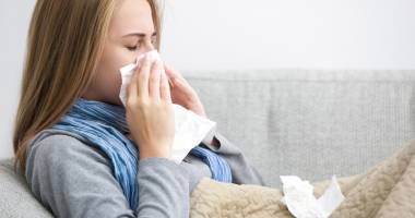 Stire din Sănătate : Atenție  la simptomele de gripă!  Când trebuie să ne prezentăm la medic