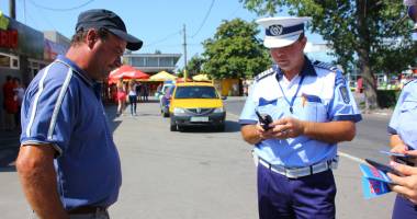 Stire din Eveniment : Zeci de pietoni, sancționați de polițiștii din Constanța