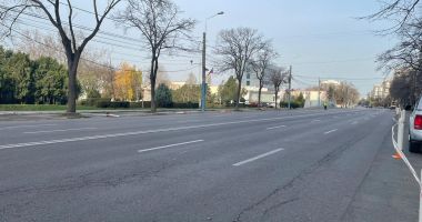 Atenţie, şoferi! Bulevardele 1 Decembrie şi Lăpuşneanu, închise circulaţiei. Repetiţii pentru parada de 1 Decembrie - 2