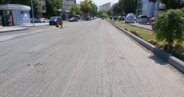 GALERIE FOTO / Atenție, șoferi! Lucrări de asfaltare pe un tronson al bulevardului Mamaia - 2