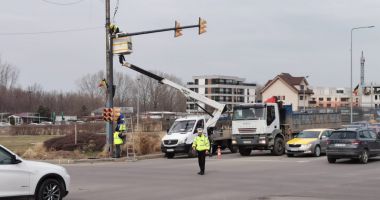 Atenție, șoferi! Trafic îngreunat la intersecţia bulevardului Tomis cu Aurel Vlaicu - 2