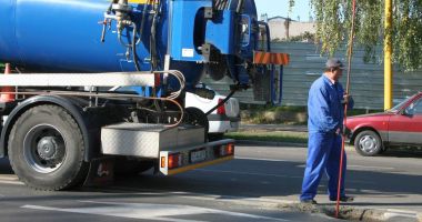 Stire din Eveniment : Atenție, șoferi! Trafic restricționat pe strada Arcului, din Constanța. Se lucrează la conductele de apă