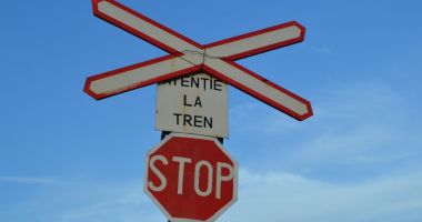Stire din Eveniment : TRAGEDIE FEROVIARĂ ÎN JUDEȚUL CONSTANȚA! UN OM A MURIT