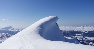 Stire din Eveniment : Turiști dispăruți în Munții Făgăraș / Unul dintre ei, localizat: "Nu pare să fie în viață"