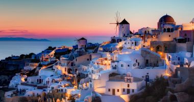 Stire din Actualitate : MAE, atenționare de călătorie pentru românii care vor să meargă în insula Santorini, zguduită de cutremure