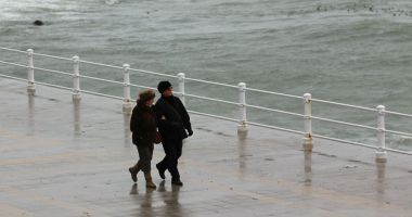 Stire din Eveniment : Atenționare de fenomene meteorologice periculoase, la Constanța. Cod galben de vânt puternic până la noapte