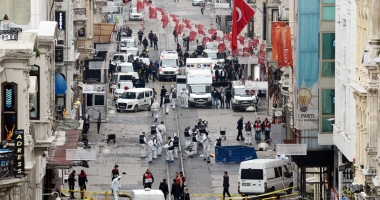 Stire din Actualitate : Atentatul terorist de pe aeroportul din Istanbul. 17 noi suspecți, arestați