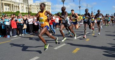 Stire din Sport : Atleți din Kenya și Etiopia, la Semimaratonul București